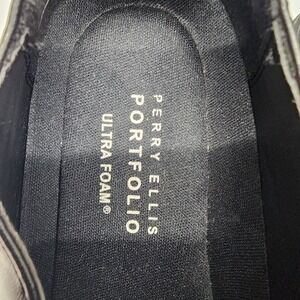 Size 2.5, Not 3 Perry Ellis Portfolio Ultra Foam Boy's Black Slip-On Dress Shoes